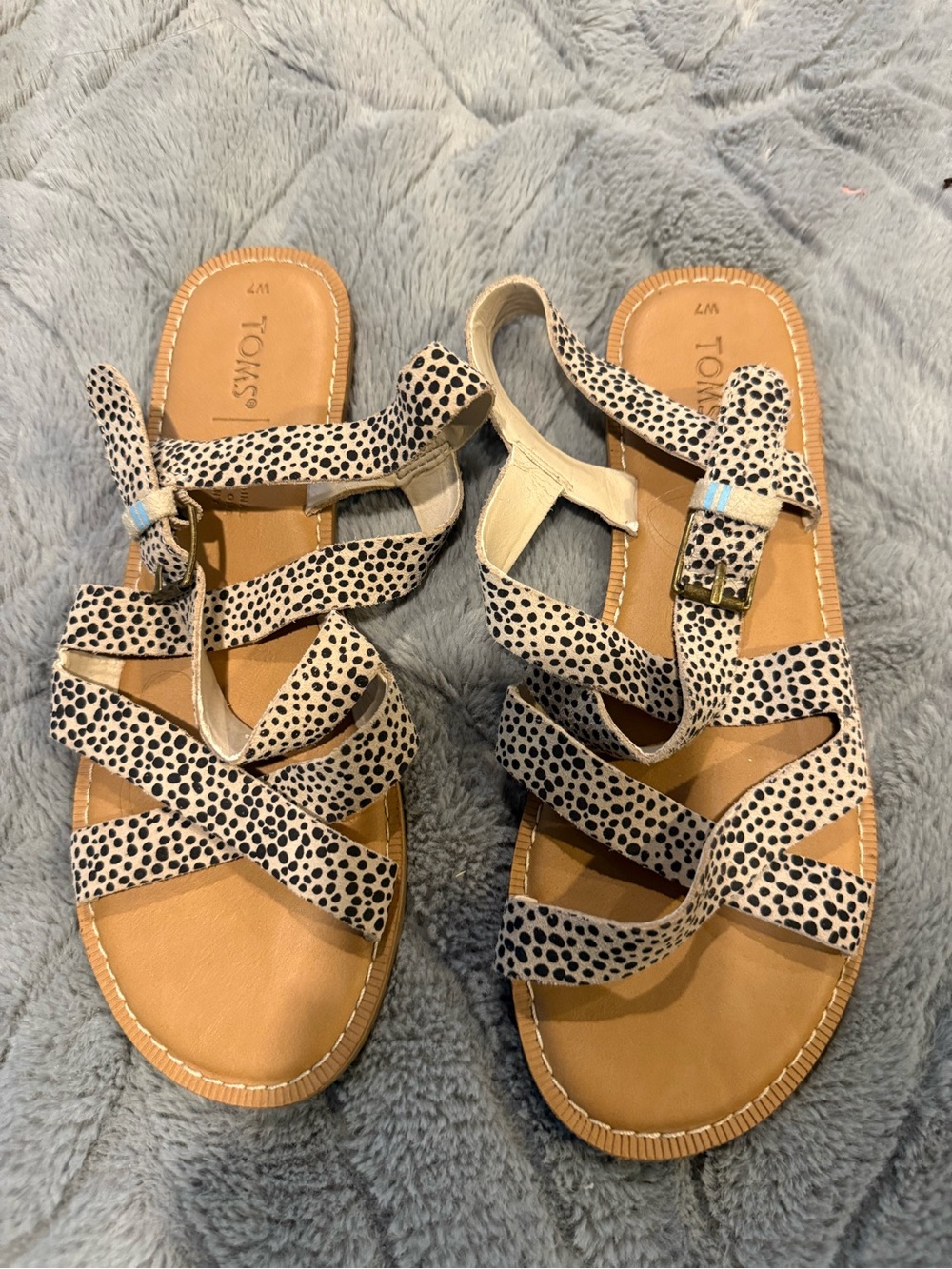 TOMS Women's Cream & Black Spotted Strappy Sandals